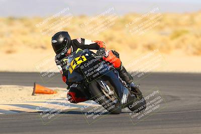 media/Apr-16-2022-CVMA (Sat) [[090b37c3ce]]/Race 14 Amateur Supersport Open/